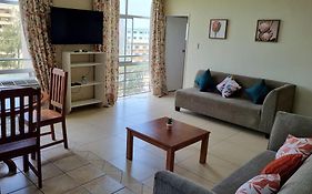 Upmarket Beach Flat, Free Wifi & Disneyplus